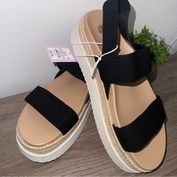 Women's Elliot Stretch Strappy Platform Sandals - Wild Fable™ - Picture 1 of 3